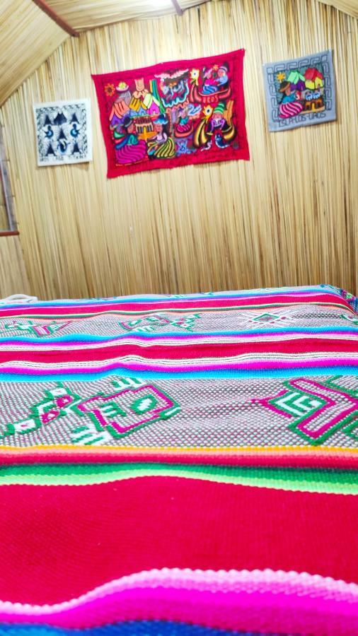 Uros Maya Lodge Пуно Екстер'єр фото